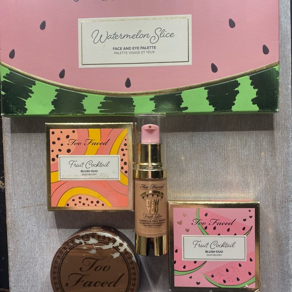 Too Faced Bundle - Picture 2 of 5